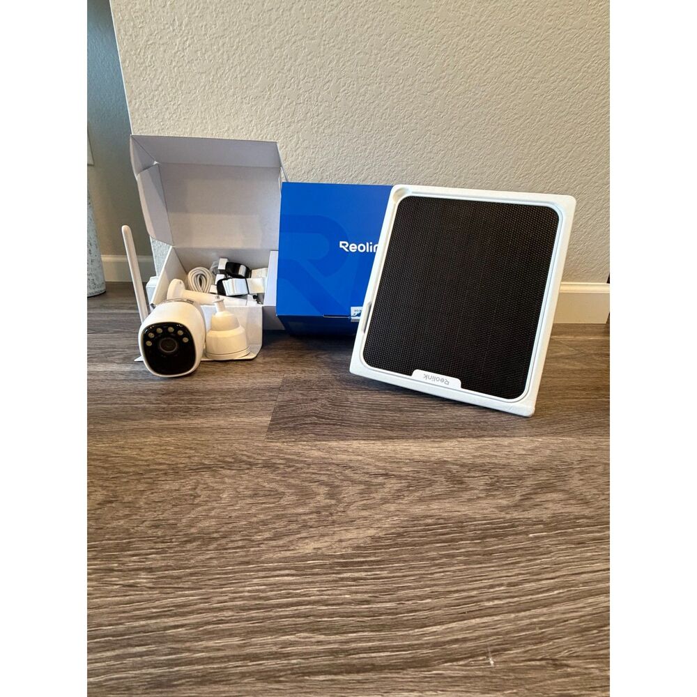 Reolink Altas + SP 2K Solar Battery Security Camera
